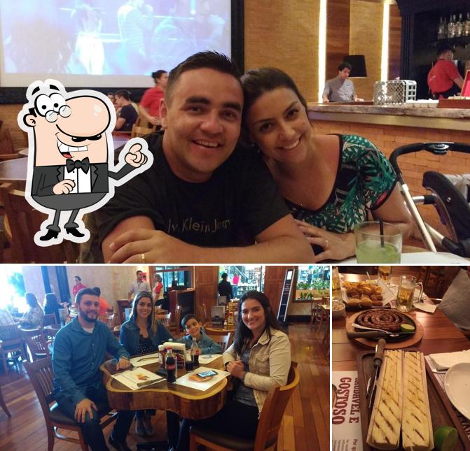 Entre diversos coisas, interior e mesa de jantar podem ser encontrados no Madero Steak House Beiramar Shopping