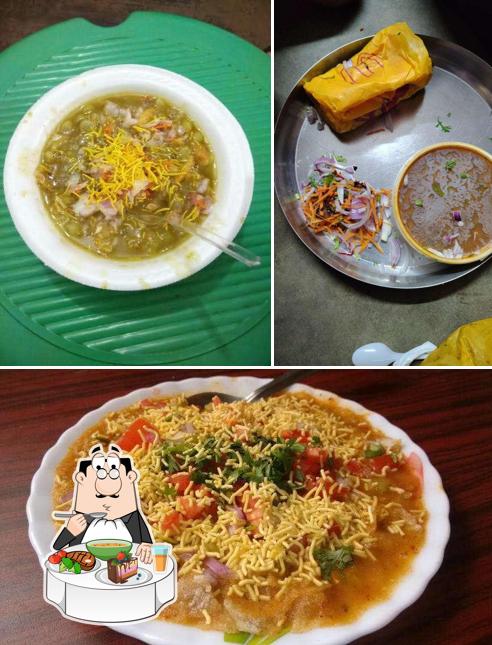 Hot and sour soup at Anna Hot Chat And Panipuri