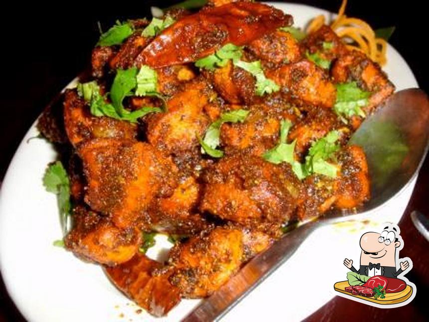 Order meat meals at Murga On Wheels