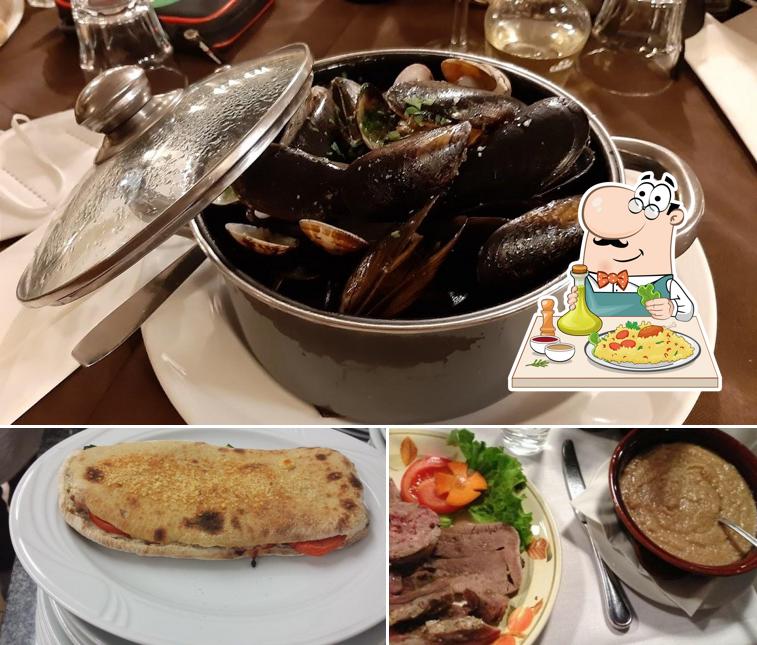 Platti al Ristorante Pizzeria Due Laghi