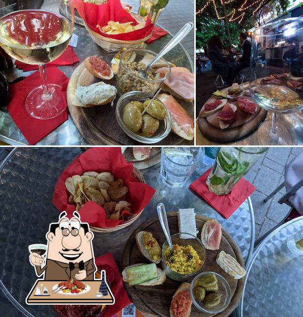 Prova i piatti di carne a RAGOO