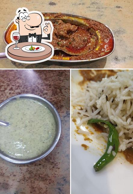 Food at Shahji Ka Dhaba
