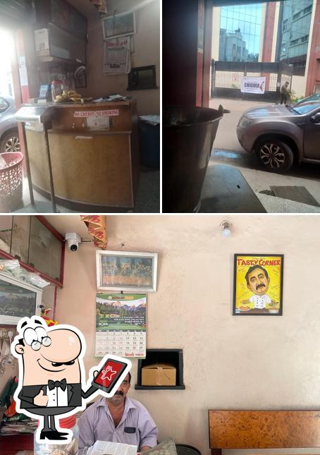 Tasty Corner (George Mess) is distinguished by exterior and beverage