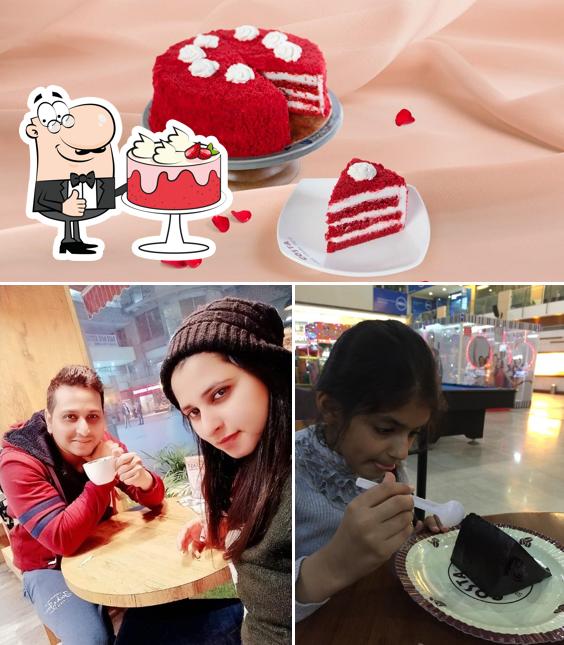Red velvet cake at Costa Coffee