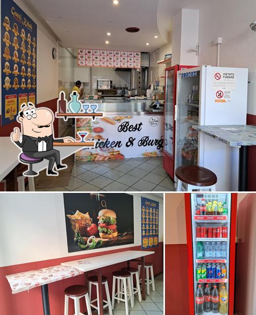 La immagine della interni e cibo di KEBAB HOUSE