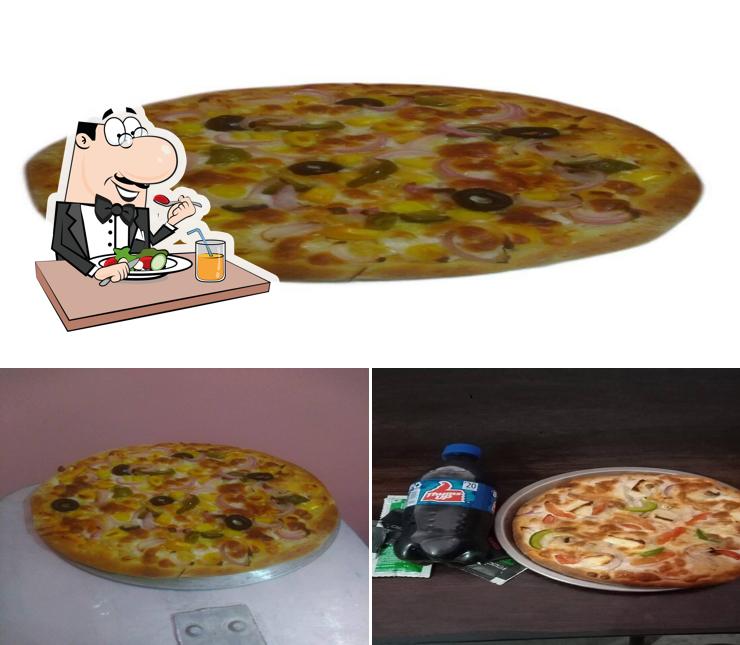 Food at Pizza Delight