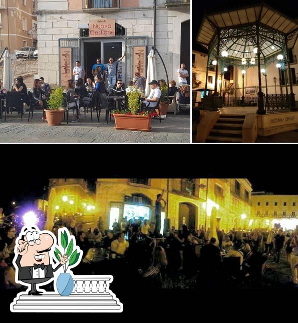 Gli esterni di Manhattan Cafè