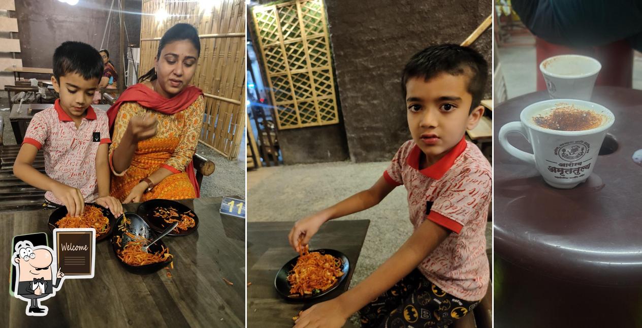 See this image of Chaupati (street food)