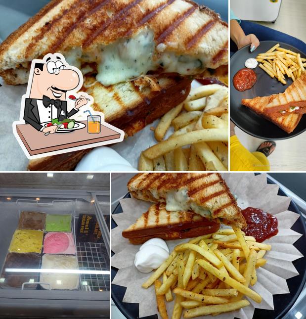 Food at Ashish Panda Food and Beverage Co