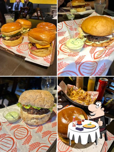 Os hambúrgueres do Carne e Malte Burger Bar irão saciar uma variedade de gostos