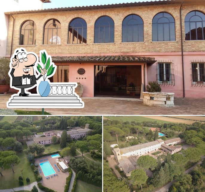Gli esterni di Relais San Clemente