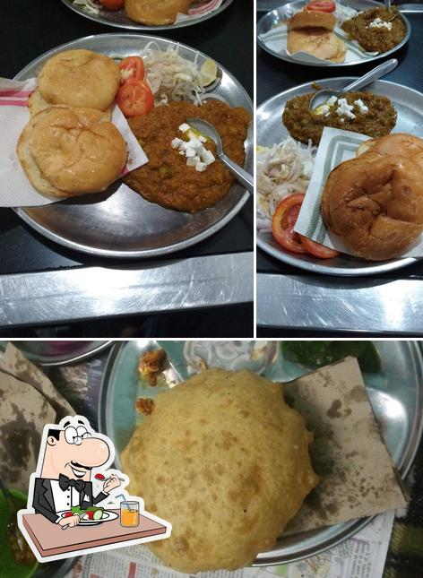 Food at Delhi Fast Food
