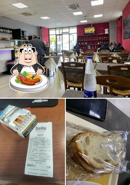 La cibo e interni del ristorante