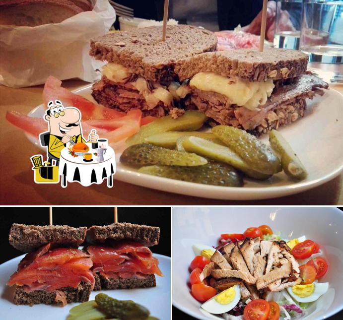 Platti al Dad's Deli Pastrami & More