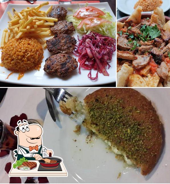 Prenez des plats à base de viande à Elise Restaurant turque Chicha