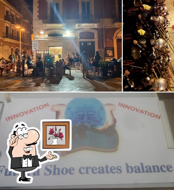 Dai un'occhiata agli interni di Caffetteria "Super Bar"