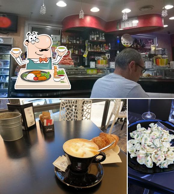 La cibo e bancone da bar del ristorante