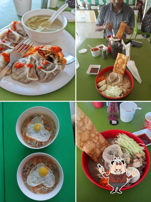 Meals at Momobar