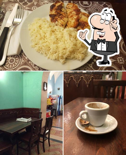 La immagine della interni e la carne di Caffè Gotico