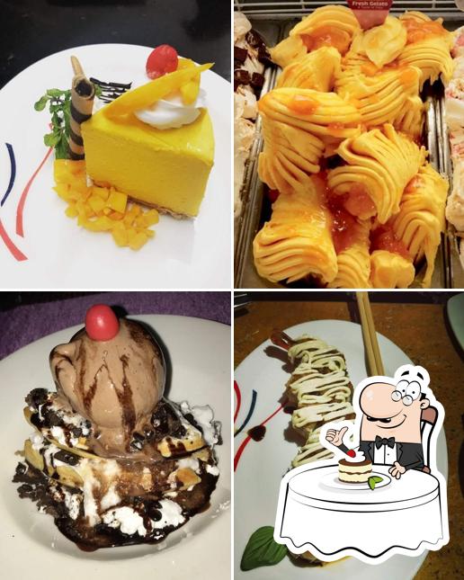 Maa shanti restaurant serves a selection of desserts