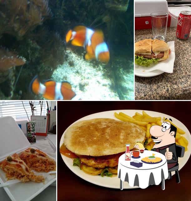 Hambúrguer em Dom Gomide Pães Café Lanches e Refeições