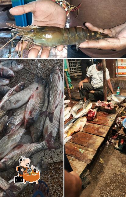 Mussels at WHOLESALE FISH MARKET(TOP IN GWALIOR)