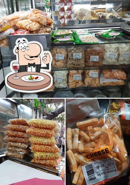 Meals at Budhani Waferwala