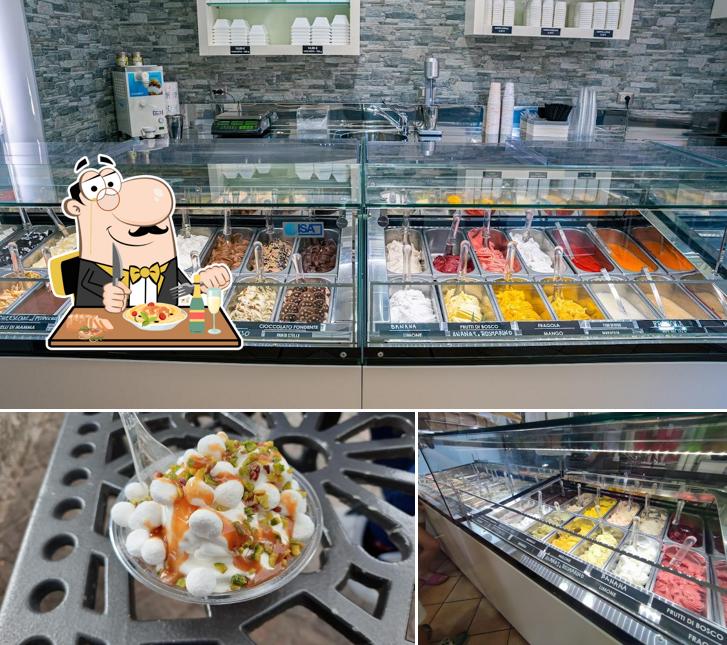 Platti al Gelateria BELLI DI MAMMA