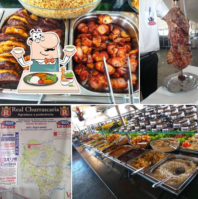 Comida em Churrascaria Real