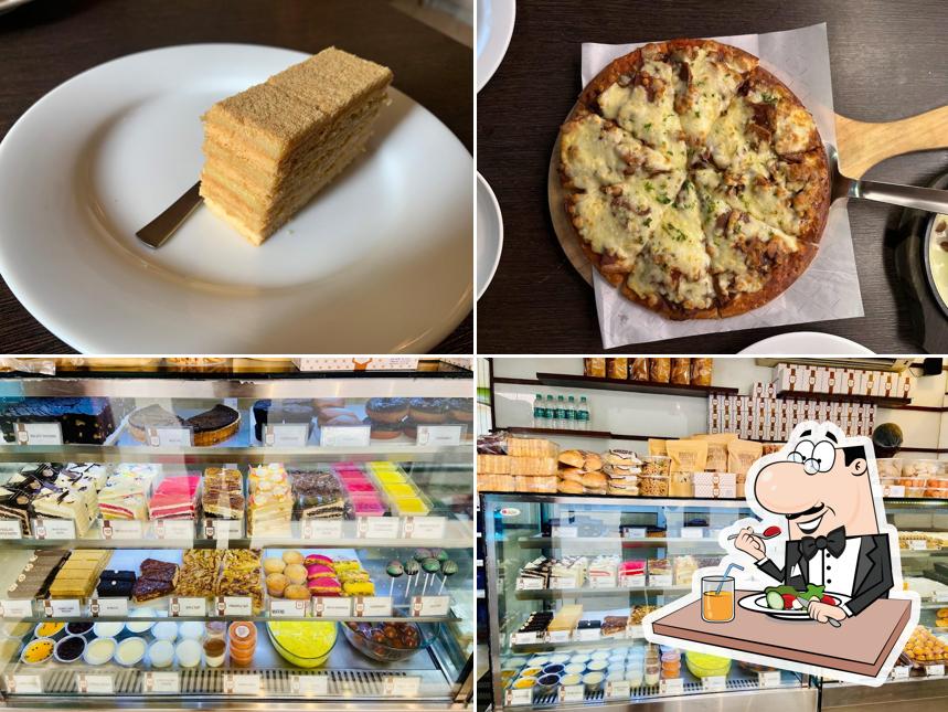 Food at Brown Town, Pottammal - Paragon's Bakery & Cafe