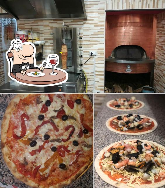 La cibo e interni del ristorante