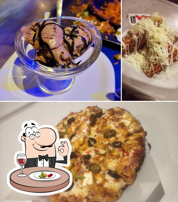 Food at Cafe Red_Blue