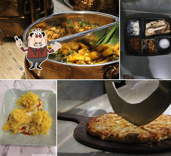 Food at Pizza Buffet & Banquets Rajkot