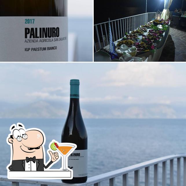 La foto della bevanda e cibo di Ristorante Pizzeria "Lo Scoglio"