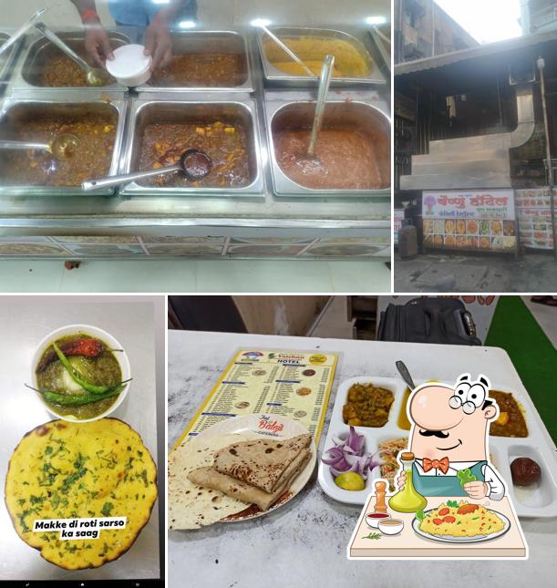 Food at Vaishnu Hotel