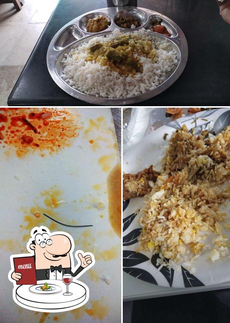 Food at Al Ameen Restaurant