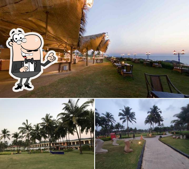 Check out how Lobster Shack looks outside