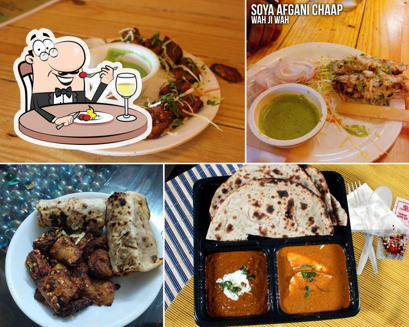 Food at Wah Wah Chaap