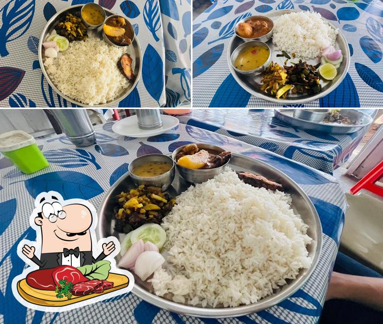 Ma Mahamaya Hotel serves meat dishes
