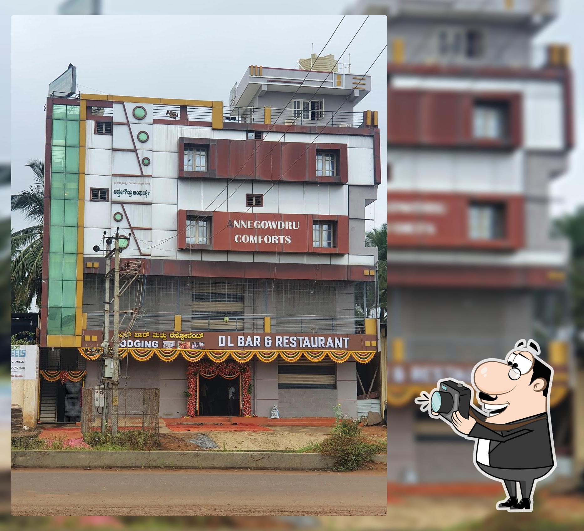 D L BAR AND RESTAURANT AND LODGE