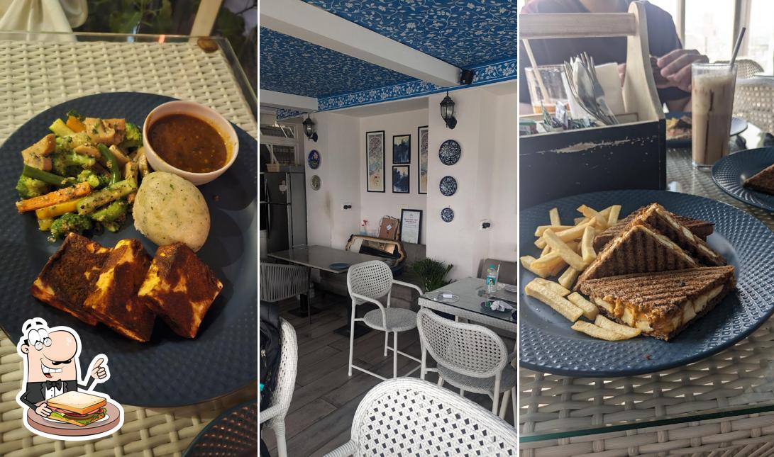 Grilled cheese sandwich at Old town cafe