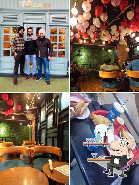 Check out how Hashtag Foods looks inside