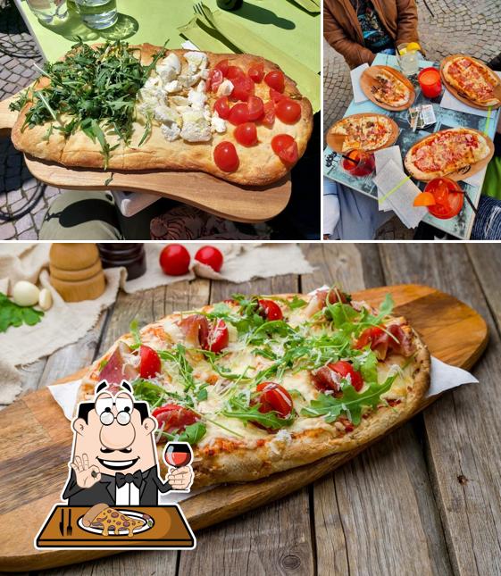 Scegli una pizza a Caffè Castello