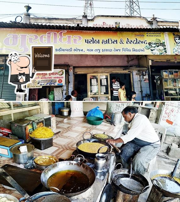 Murlidhar Parotha House & Restaurant