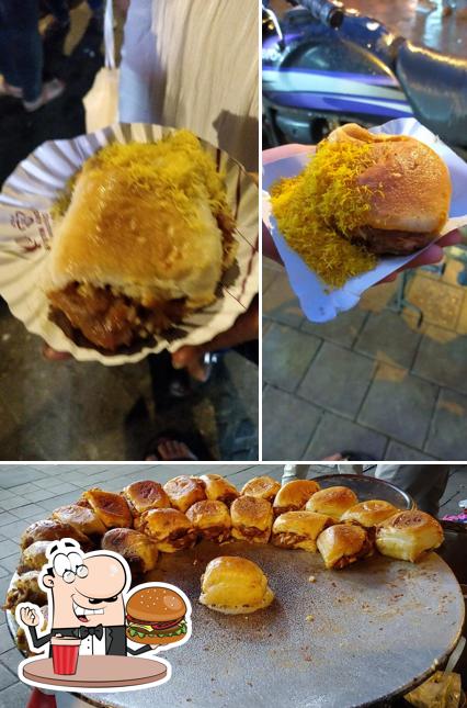 Order a burger at BHANUSHALI DABELI