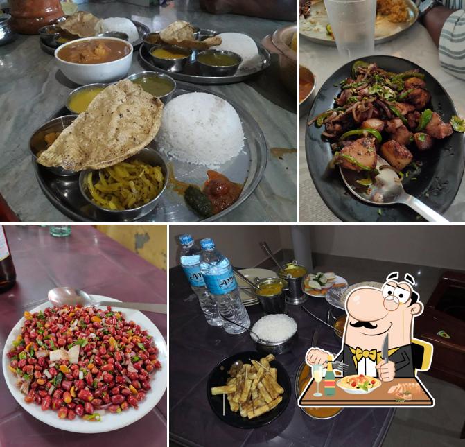 Restaurant's Cum Dhaba