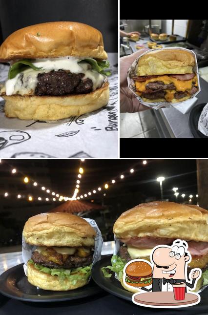 Os hambúrgueres do Varanda Gourmet Hambúrgueria Delivery irão satisfazer diferentes gostos