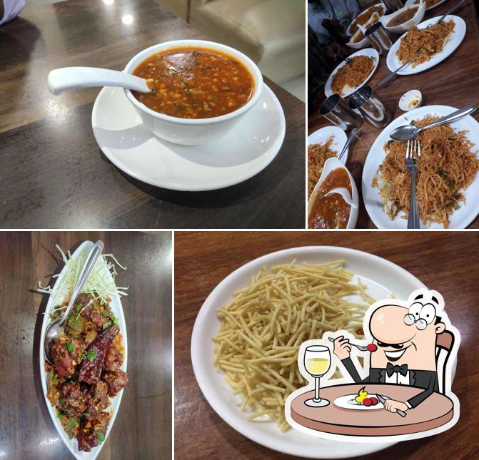 Meals at Dainik Chinese Corner