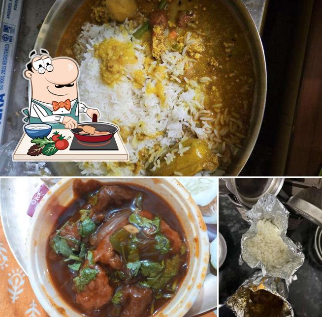 Chicken curry at Bengali Cloud Kitchen