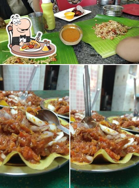 Try out pizza at Sumaya